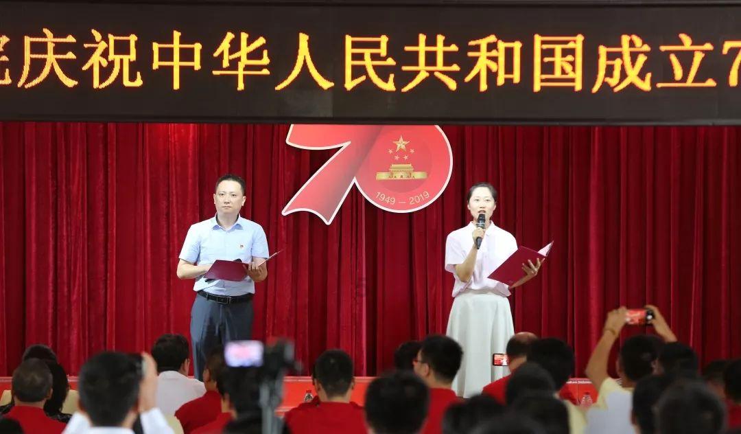 重庆港澳政协委员向均羚:丰富渝港交流 加强爱国主义教育